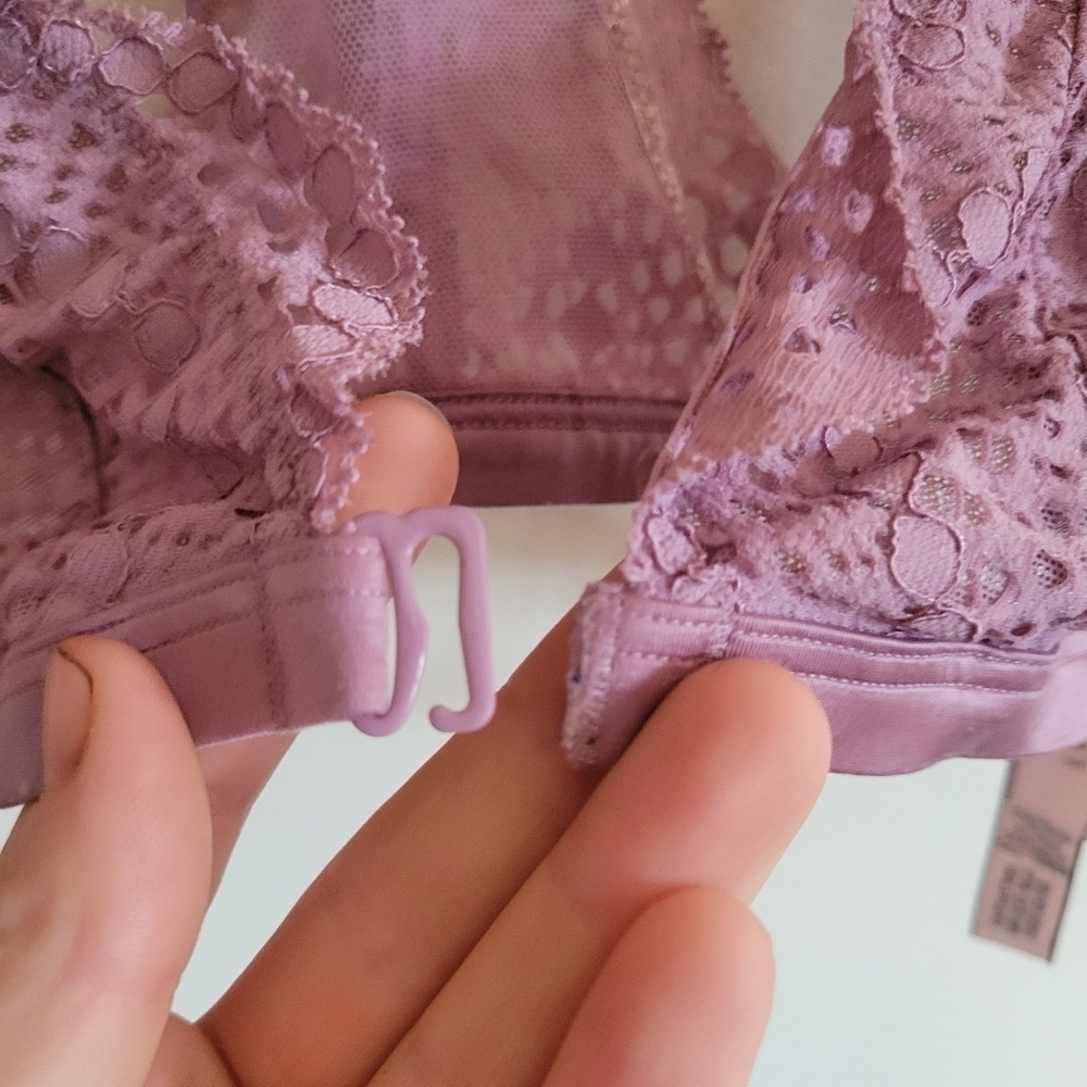 Victoria's Secret Bralette Bra Lace Pink Mauve Racerback Adjustable XS Extra Sma - Picture 3 of 8